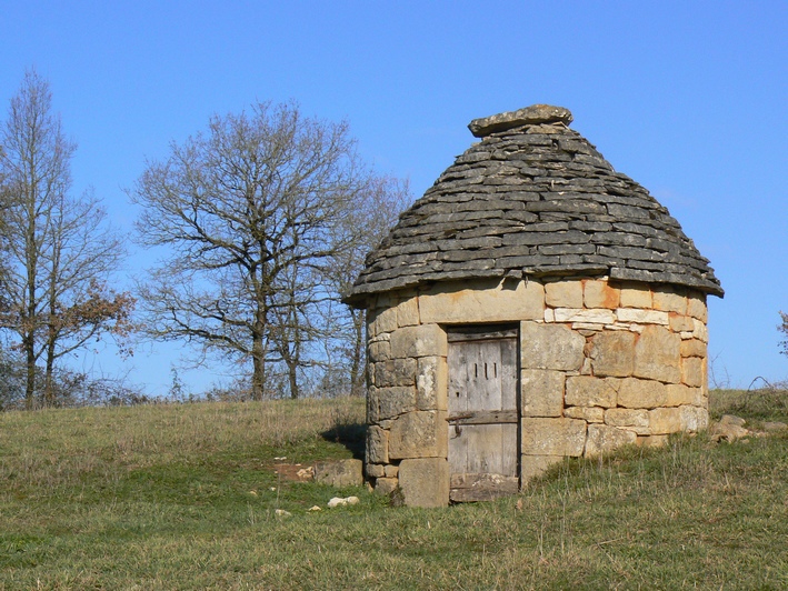 cabane les genestes.JPG